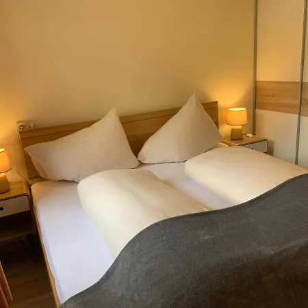 Am Burgsee بيت خشبي *