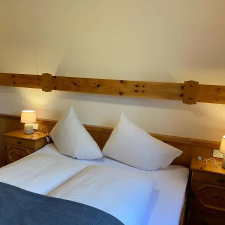 Am Burgsee Lodge